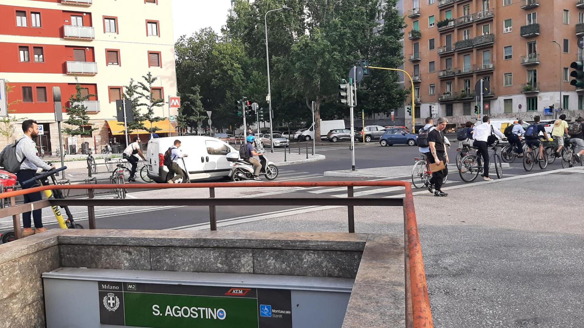 Uptoyou Milano Oda fotoğraf